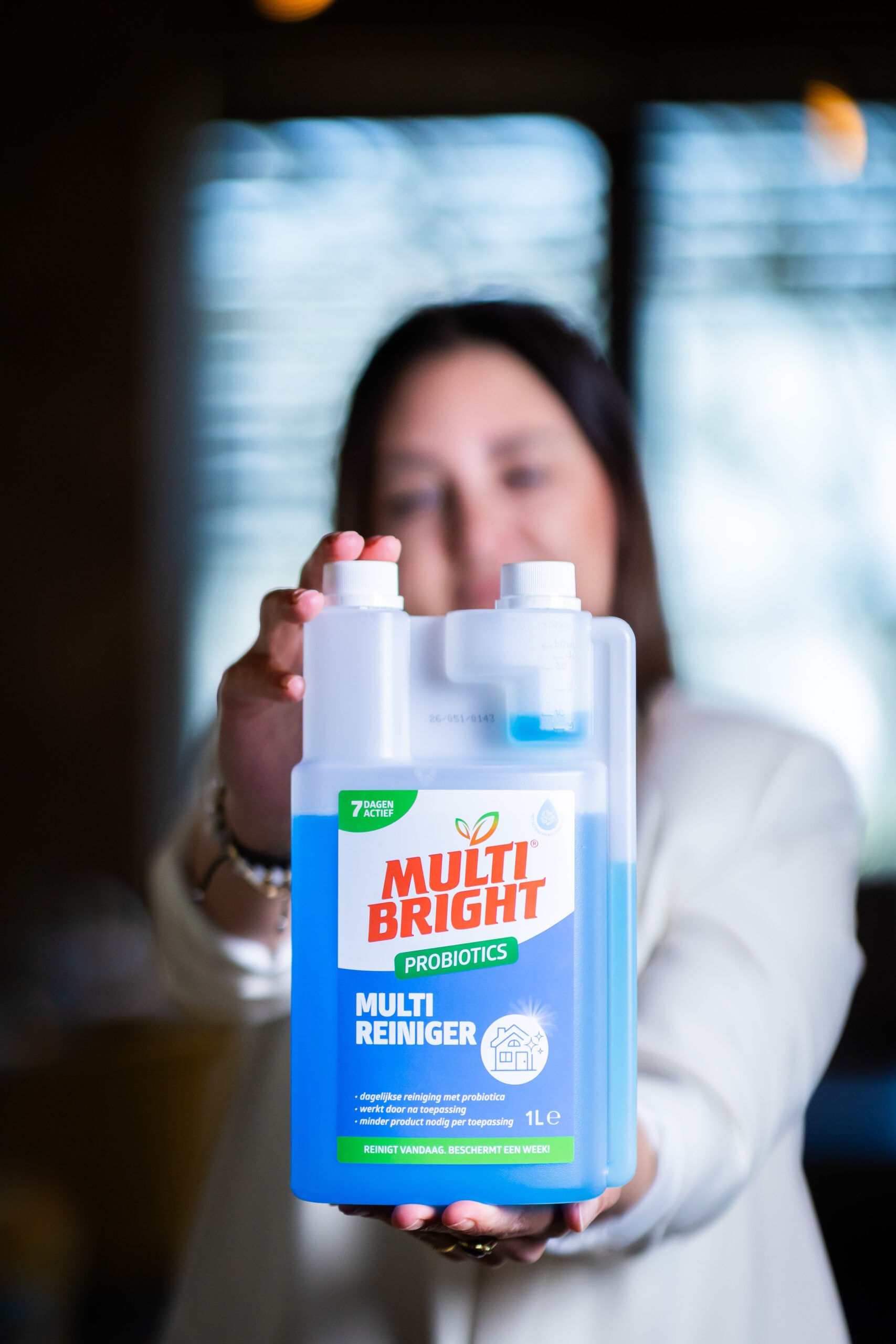 professionele schoonmaak met probiotische reinigingsmiddelen in horeca